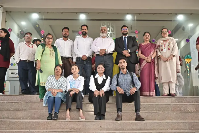 Group photo at the close of the festival